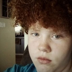 Meet your Posher, Alex aka sarah